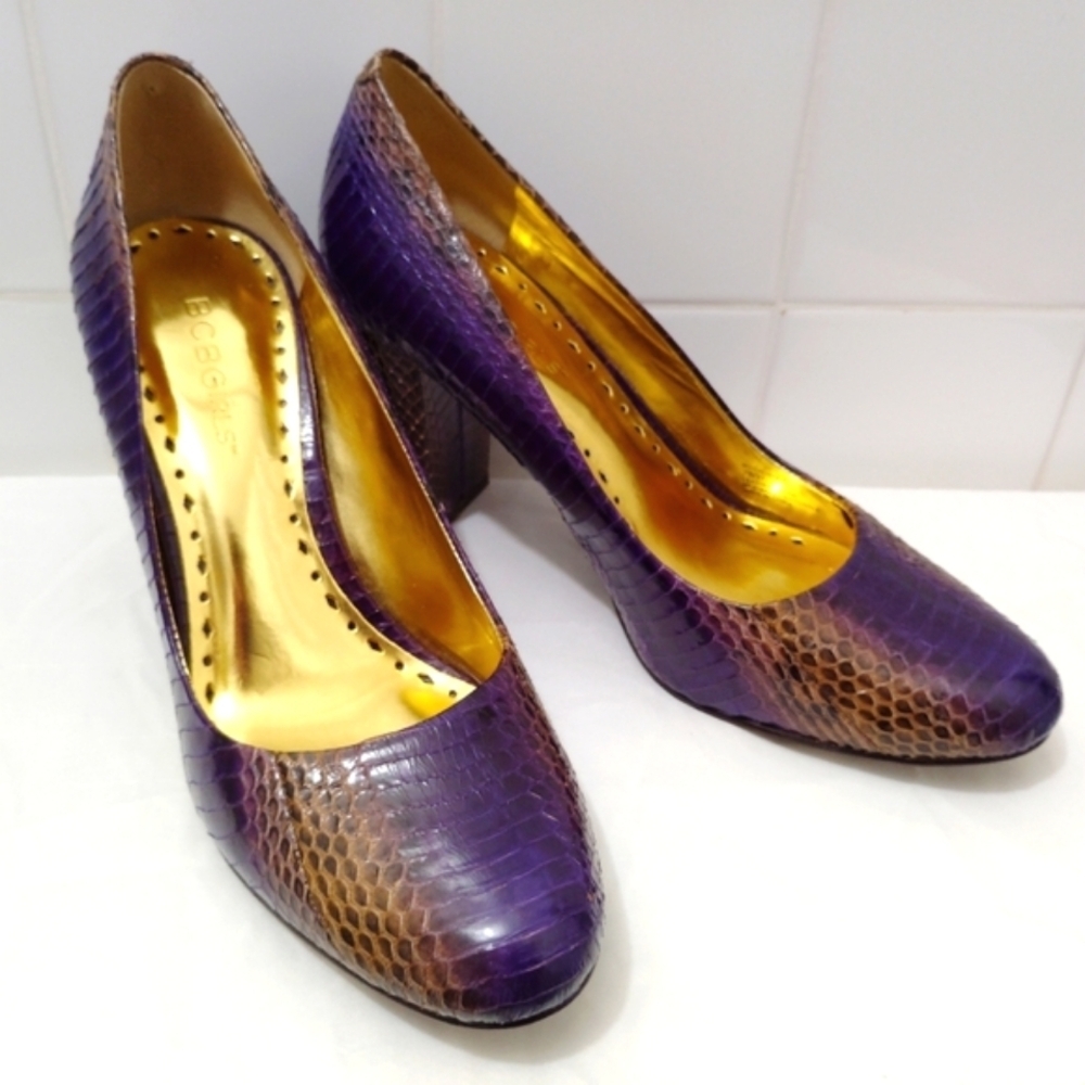 BCBG Calista Snakeskin Leather Heels Purple Gold 3" Block Heel US 7